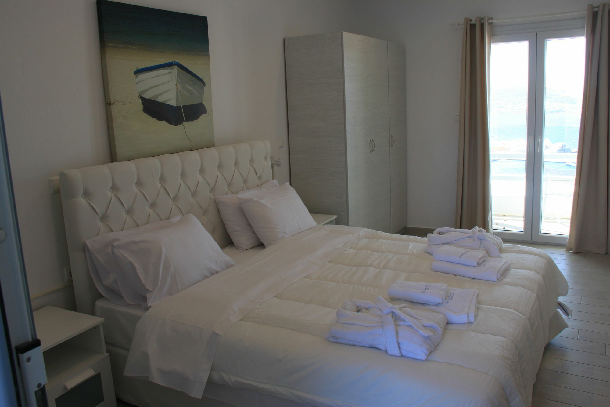 Maroulinas Boutique Apartments & Studios Mykonos Town Exterior photo